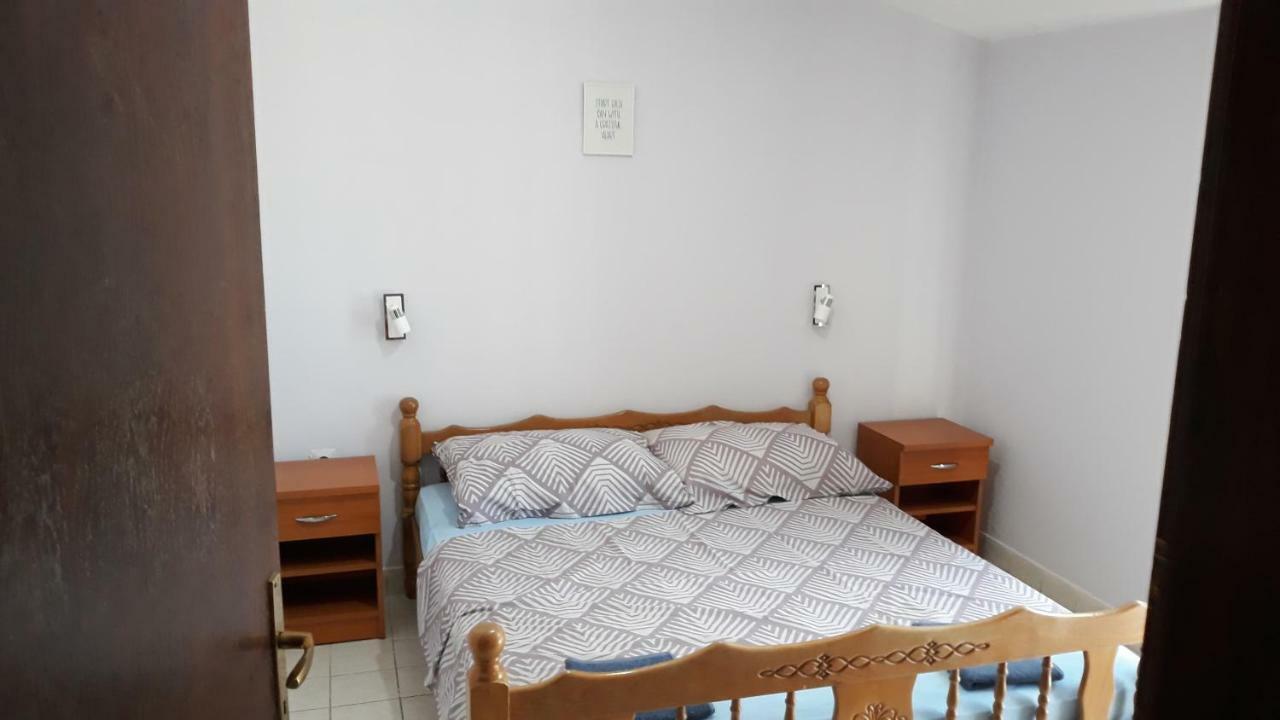 Apartmani Jovanovic Bán đảo Luštica Ngoại thất bức ảnh